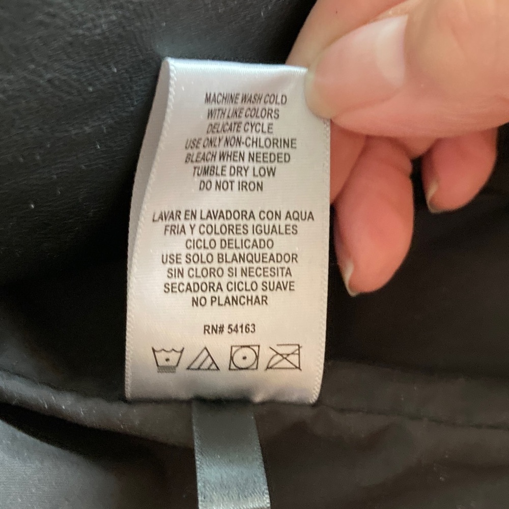 Levi's Black Faux Leather Asymmetrical Moto Jacket NWT. Size XL - Picture 4 of 5